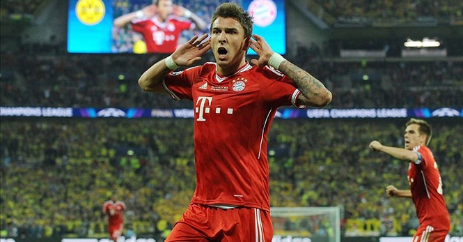 Chelsea để David Luiz đến Bayern vì có Mandzukic